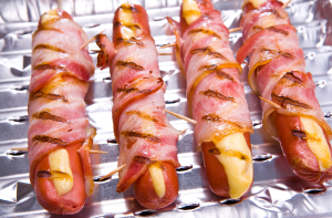 Frankfurterki z serem w boczku duńskim (130g) - minimalne zamówienie 5 porcji